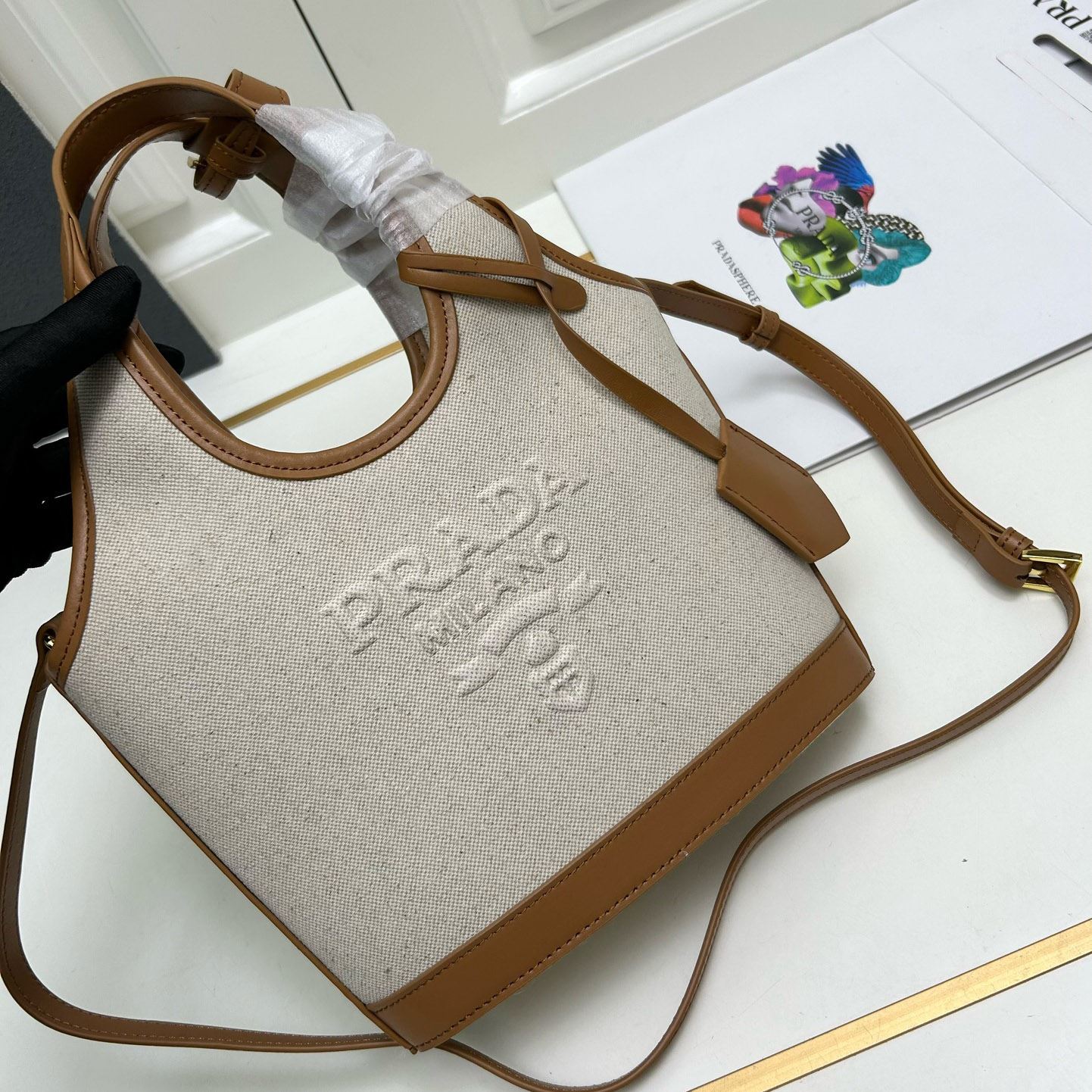 Pra*a shopping bags